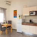 Apartman Dino