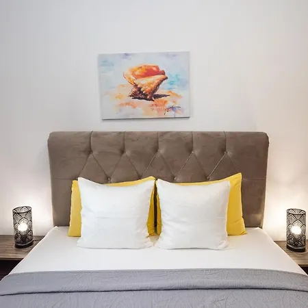 Apartament Dino Malinska