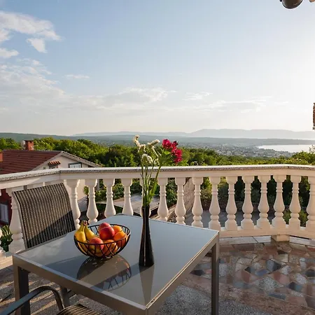 Apartament Dino Malinska
